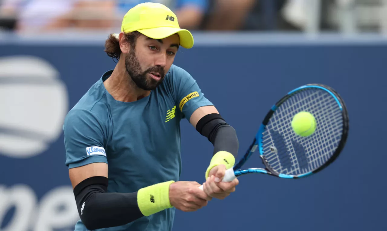 1 января 2025 года состоятся первые игры 1/8 финала турнира ATP-250 в Брисбене 🔥 Джордан Томпсон проверит на прочность Алекса Микелсена