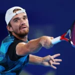 15 січня 2025 року заплановано ігровий день у рамках 1/32 фіналу ТВШ Australian Open. Так, в одному з матчів зіграють Райлі Опелка - Томаш Махач