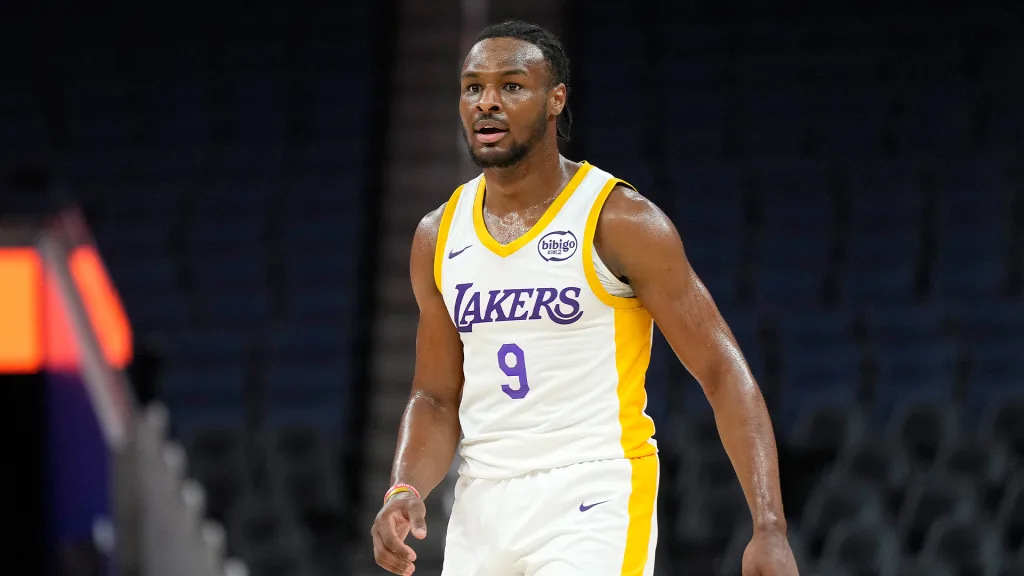 Бронни Джеймс установил рекорд результативности во всех турнирах НБА